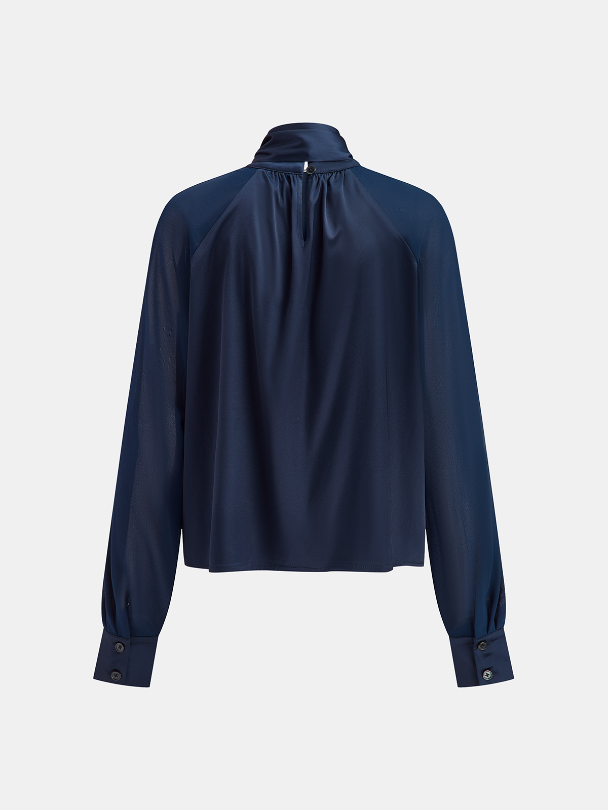 Chemisier en satin à manches longues et col noué