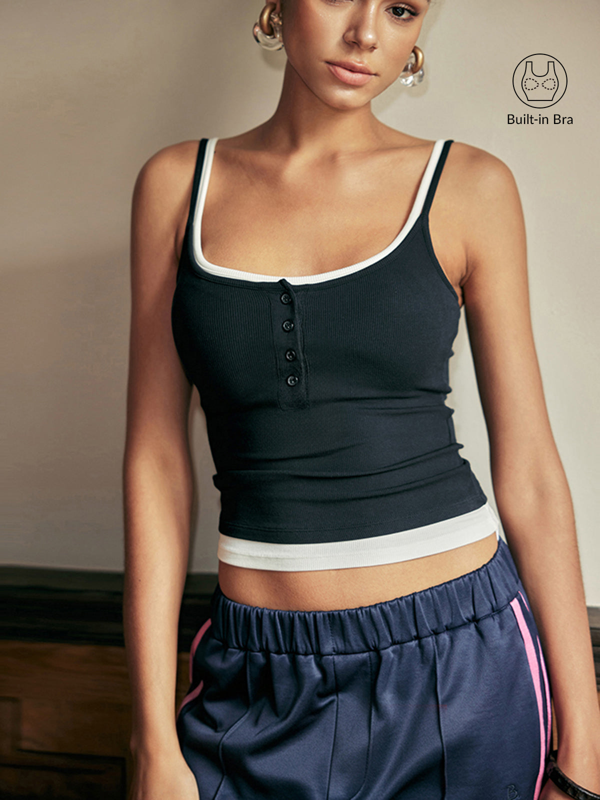 BH-freies Henley-Cami-Top mit Kontrastbesatz