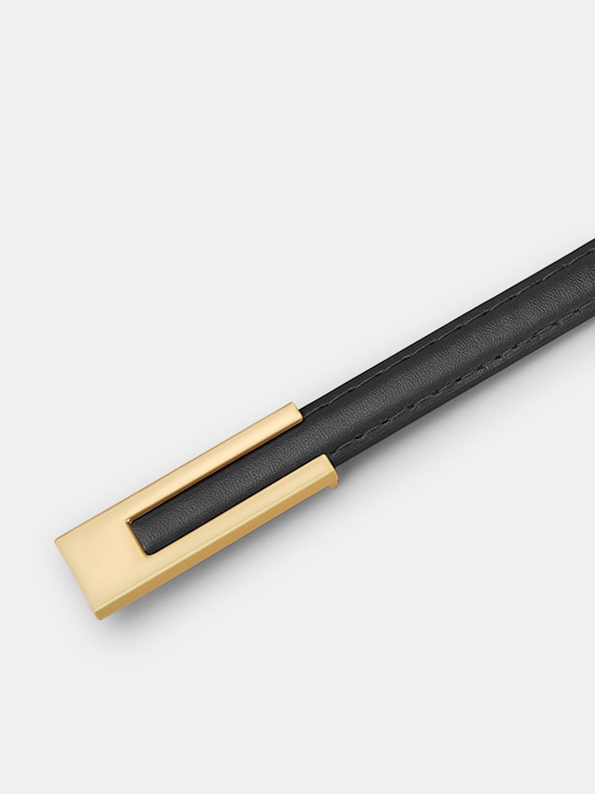 Ceinture fine en cuir PU avec boucle géométrique dorée 