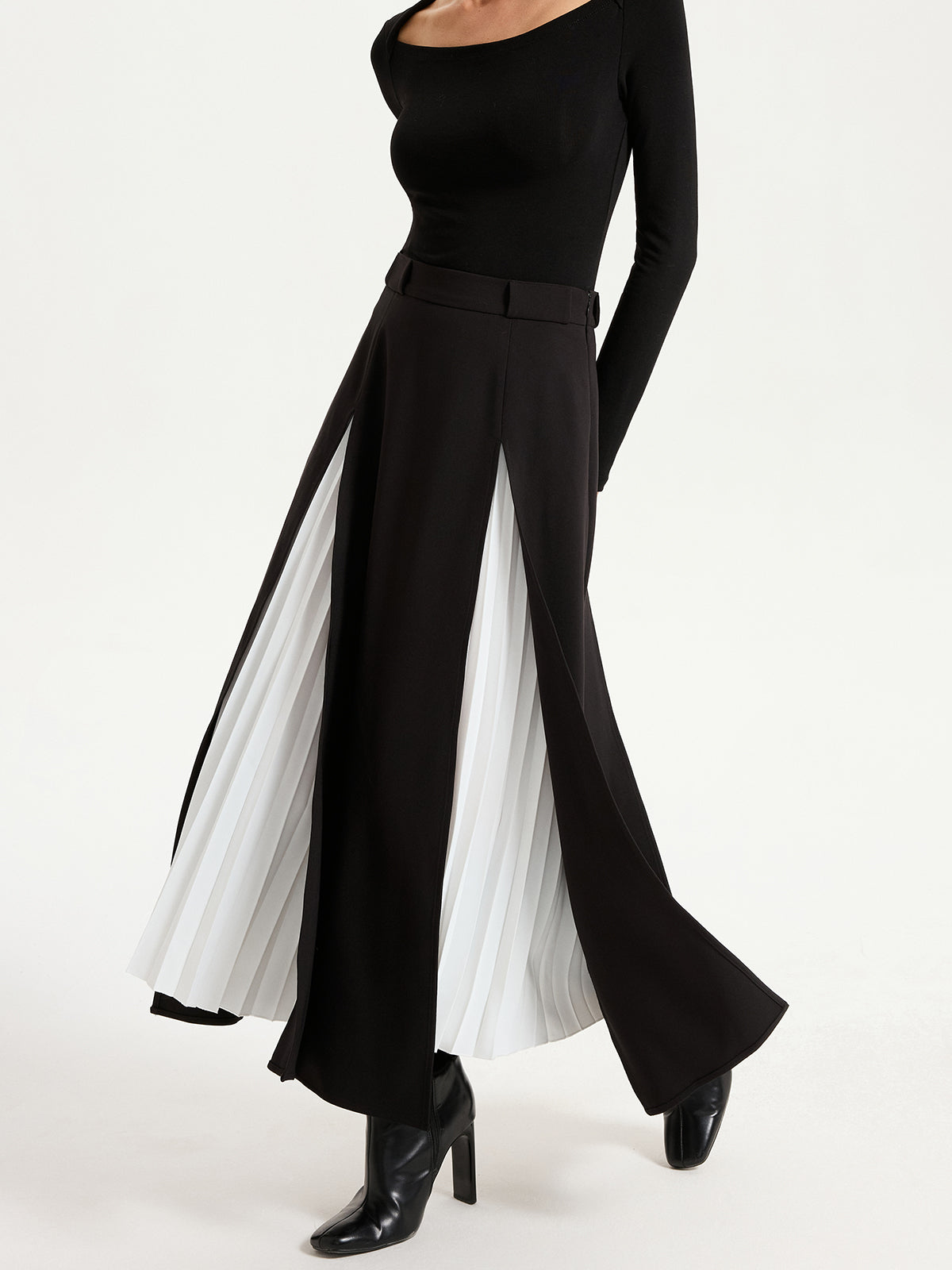 Contrast Pleated Maxi Skirts
