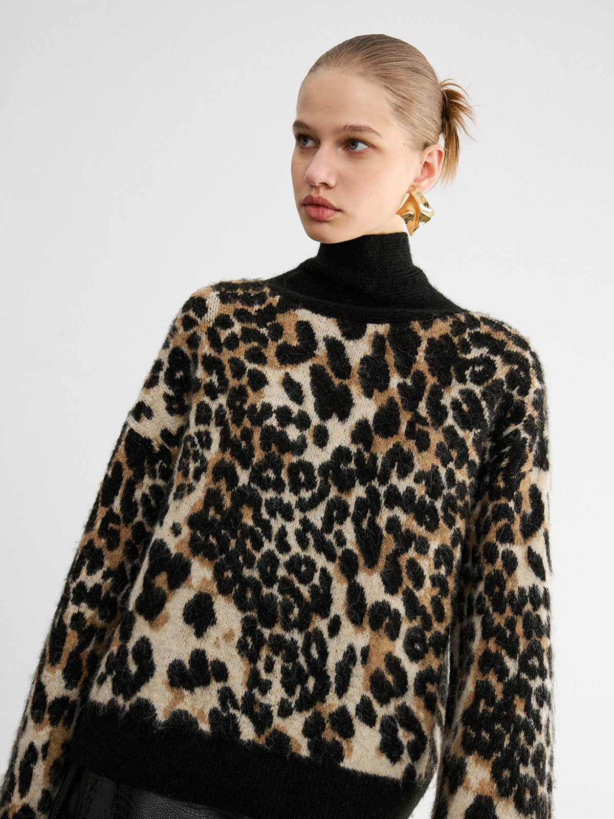 Leopard-Rollkragenpullover aus Wollmischung
