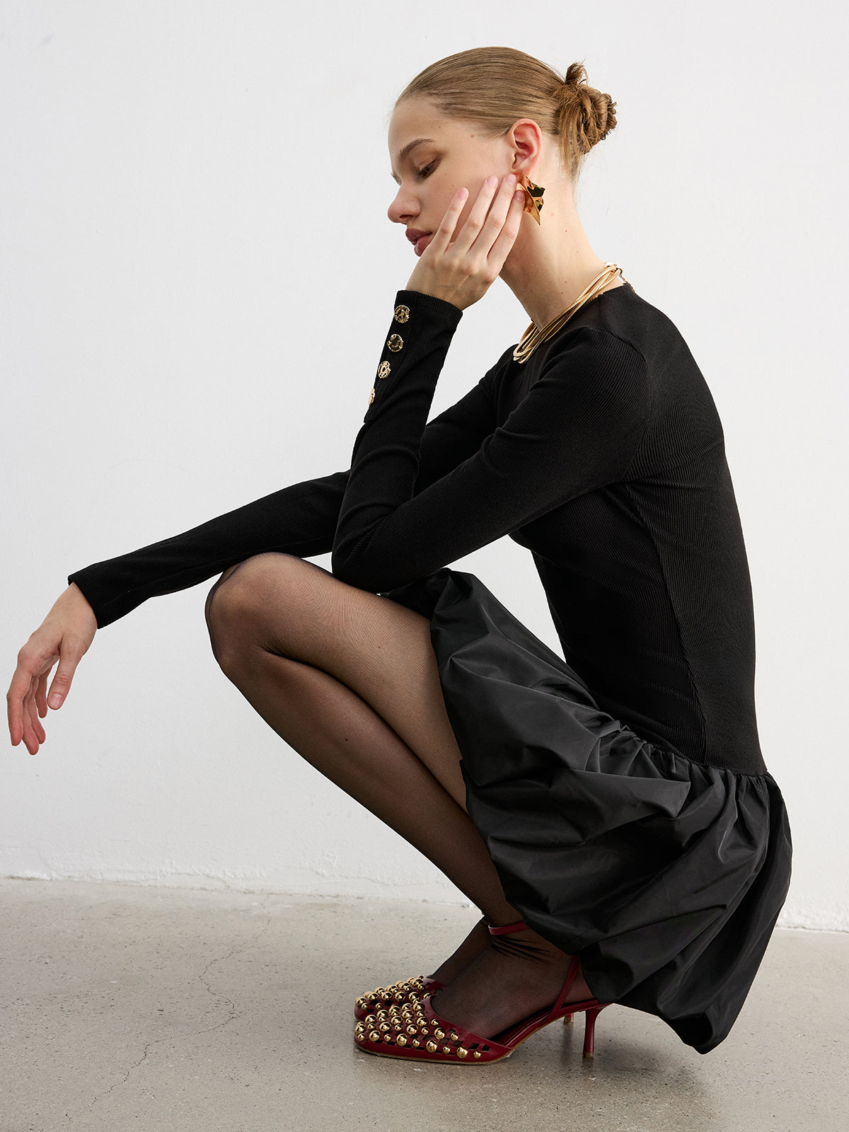 Strick-Minikleid mit Blusenärmeln