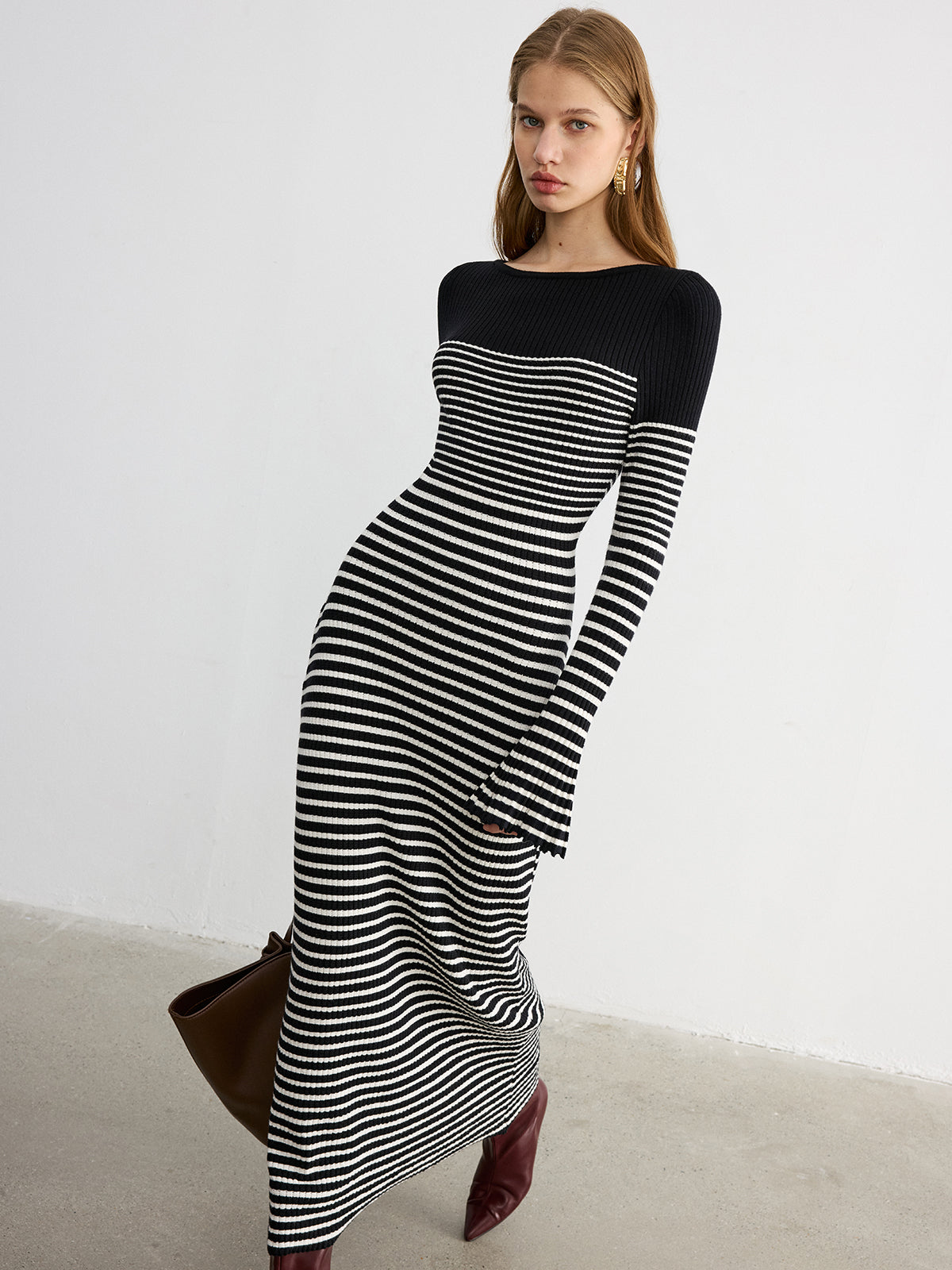 Flared Sleeve Color-Block Striped Knit Maxi Dress