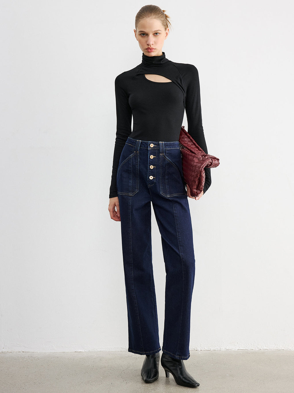 High-Waist Straight-Leg Jeans mit Knopfleiste