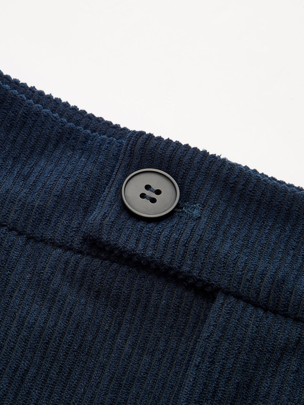 Pantalon large plissé en velours côtelé taille mi-haute