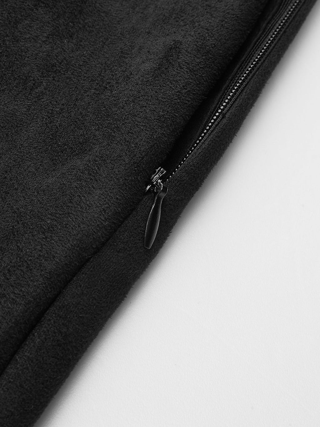 Asymmetrischer Midirock mit Raffungen