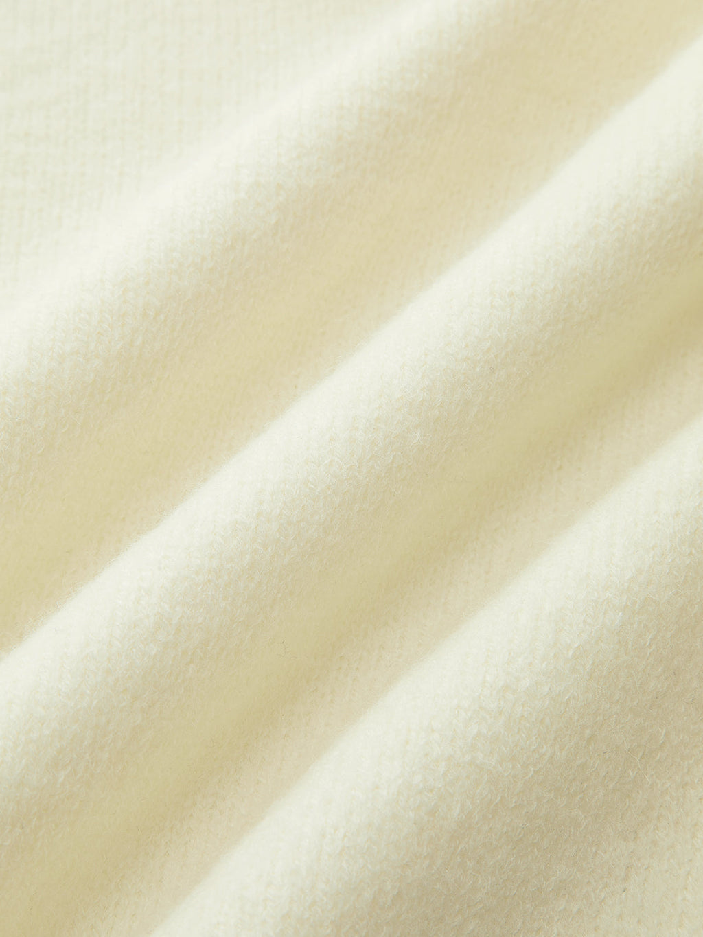 Pull en maille à épaules dénudées