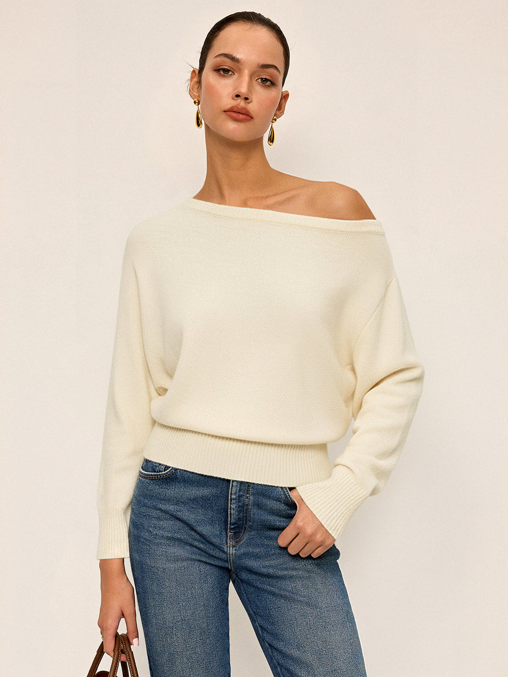 Pull en maille à épaules dénudées