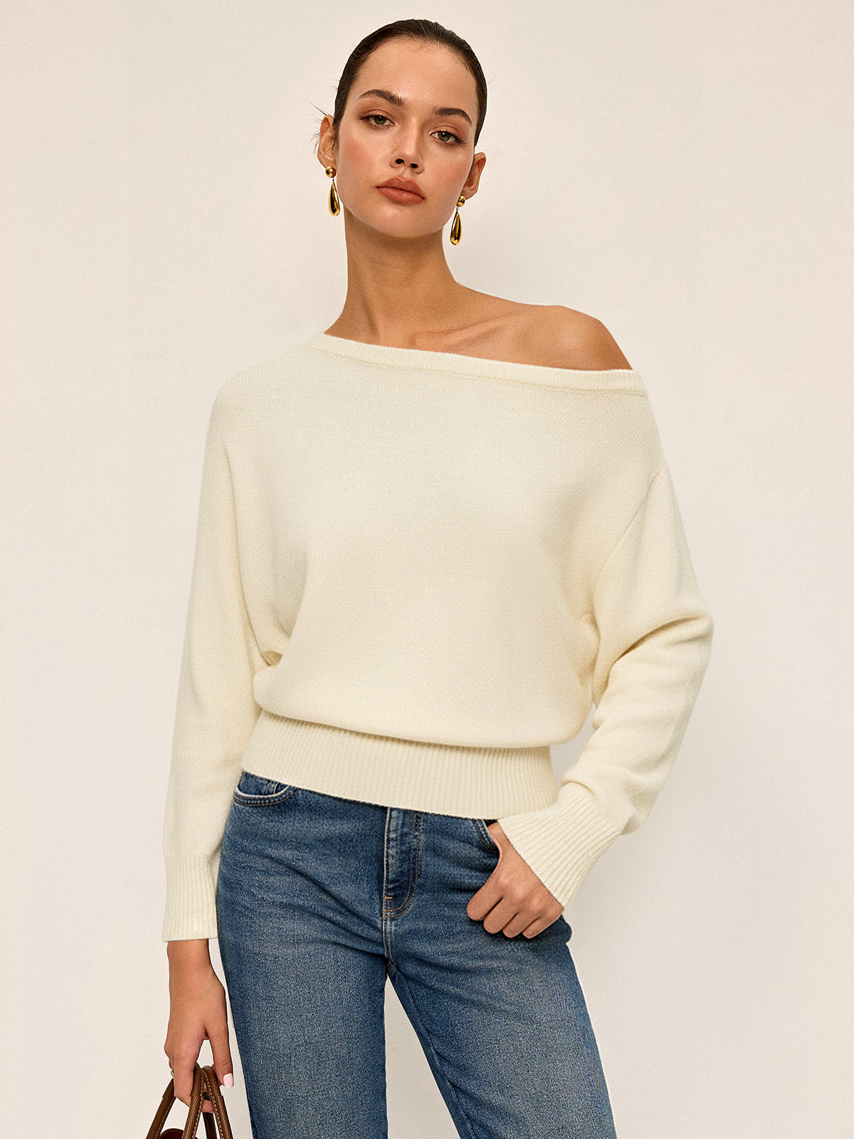 Pull en maille à épaules dénudées