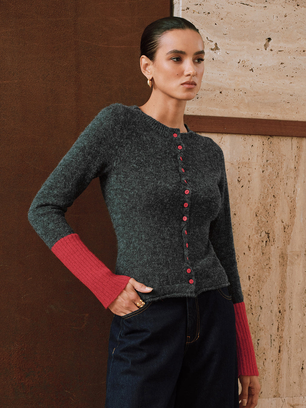 Gilet en maille mélangée à revers contrastants