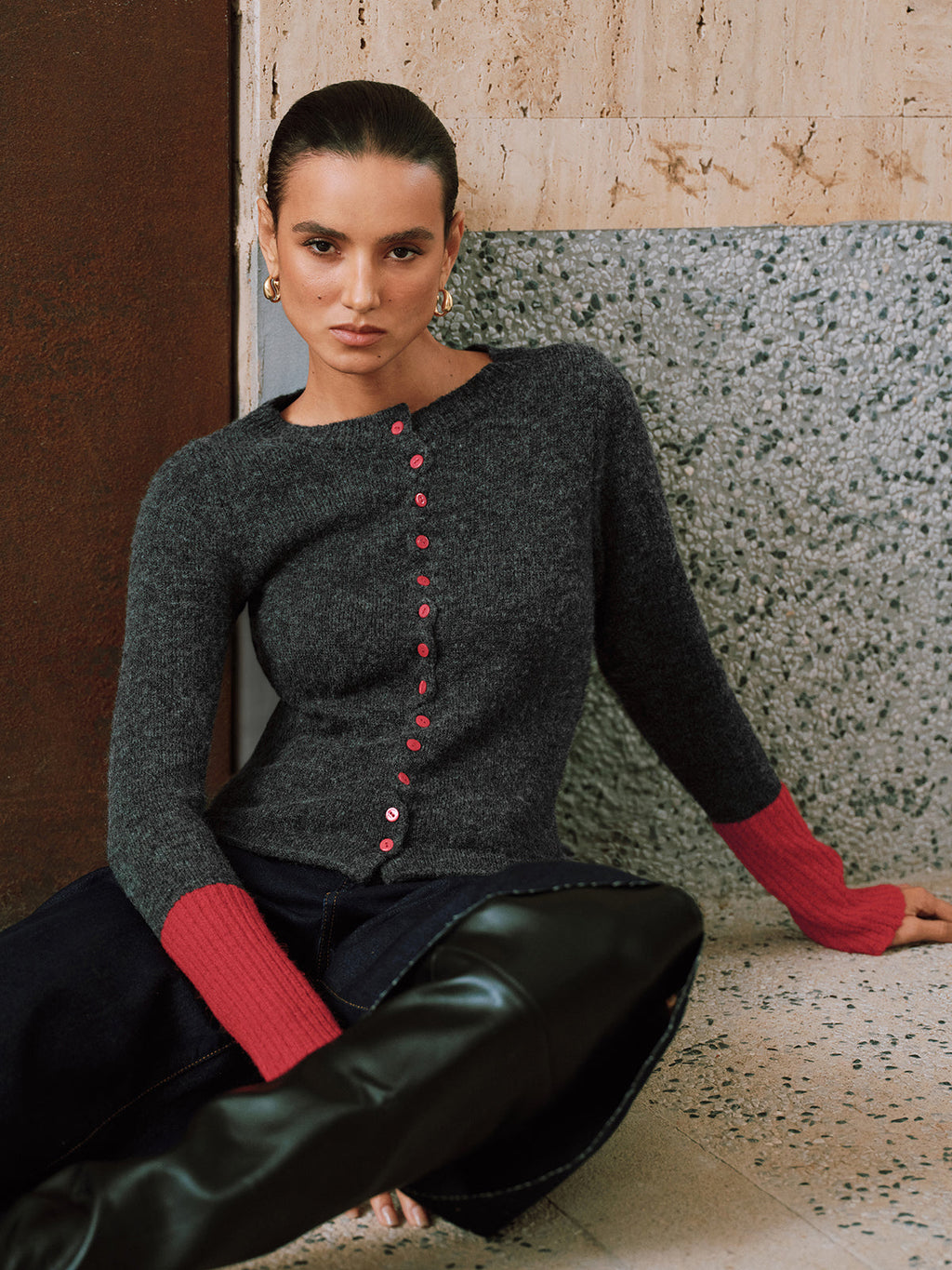 Gilet en maille mélangée à revers contrastants