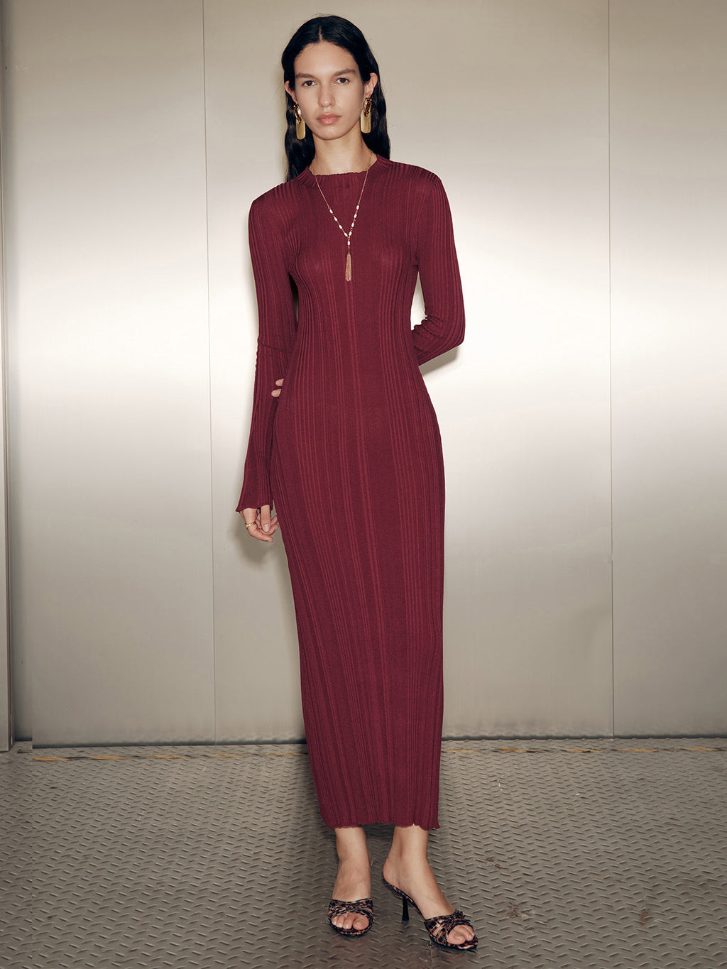 Slim-Fit Long Sleeve Knit Maxi Dress