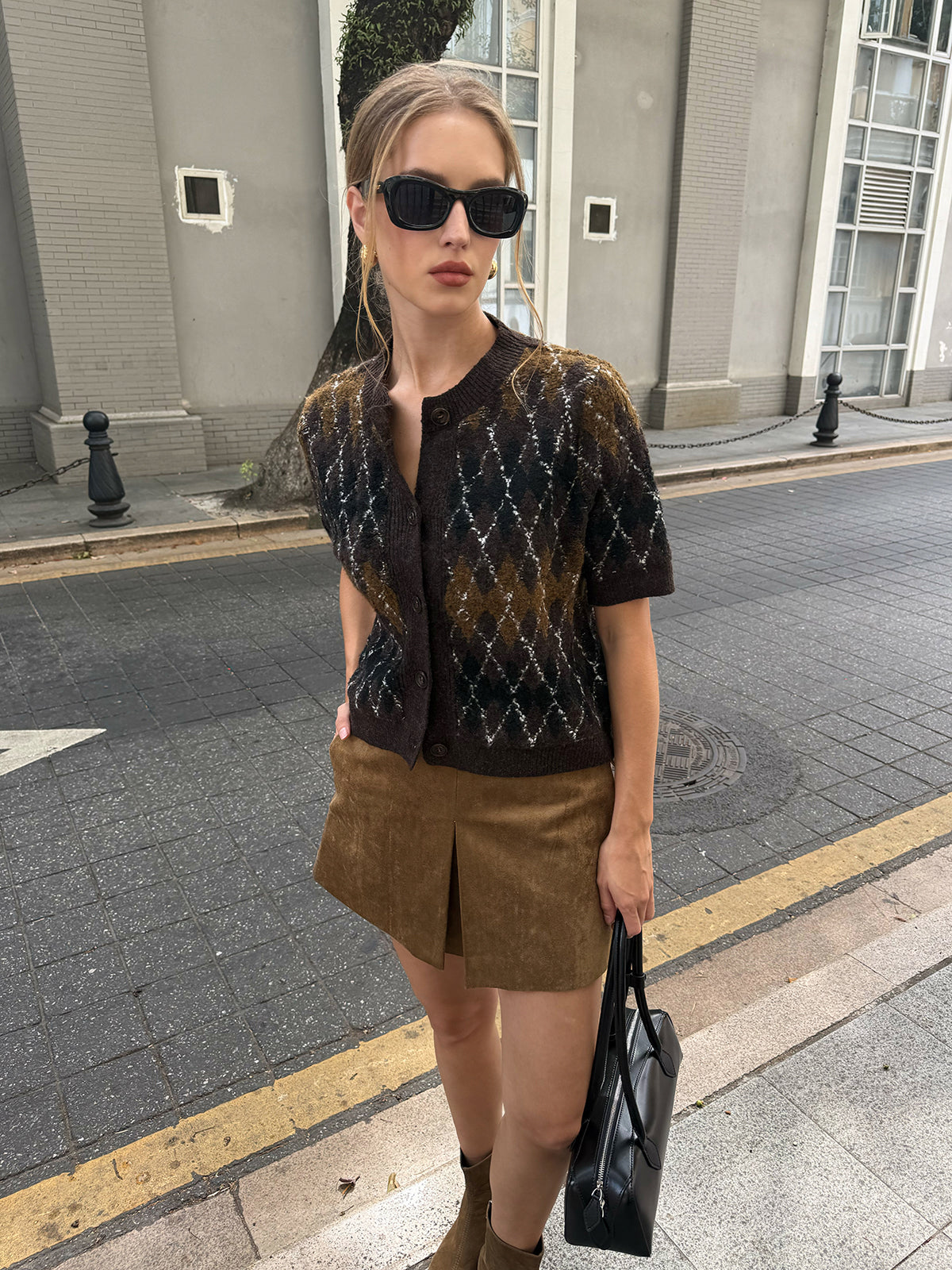 Cardigan aus Strick mit Argyle-Muster und kurzen Ärmeln