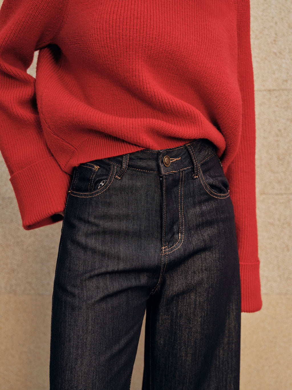 Mid-Waist Wide-Leg Jeans