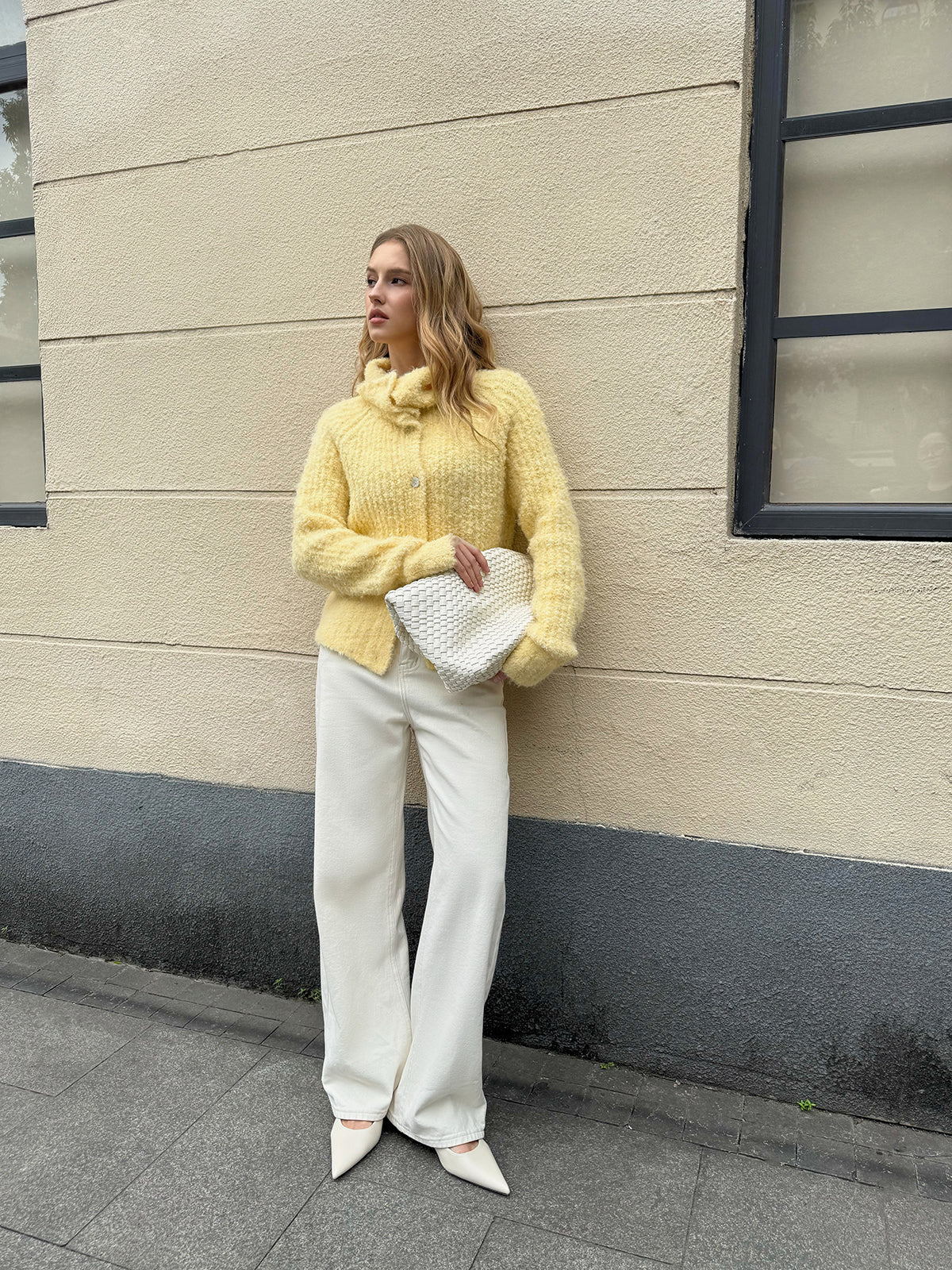 Strickjacke mit Kragen aus Wollmischung