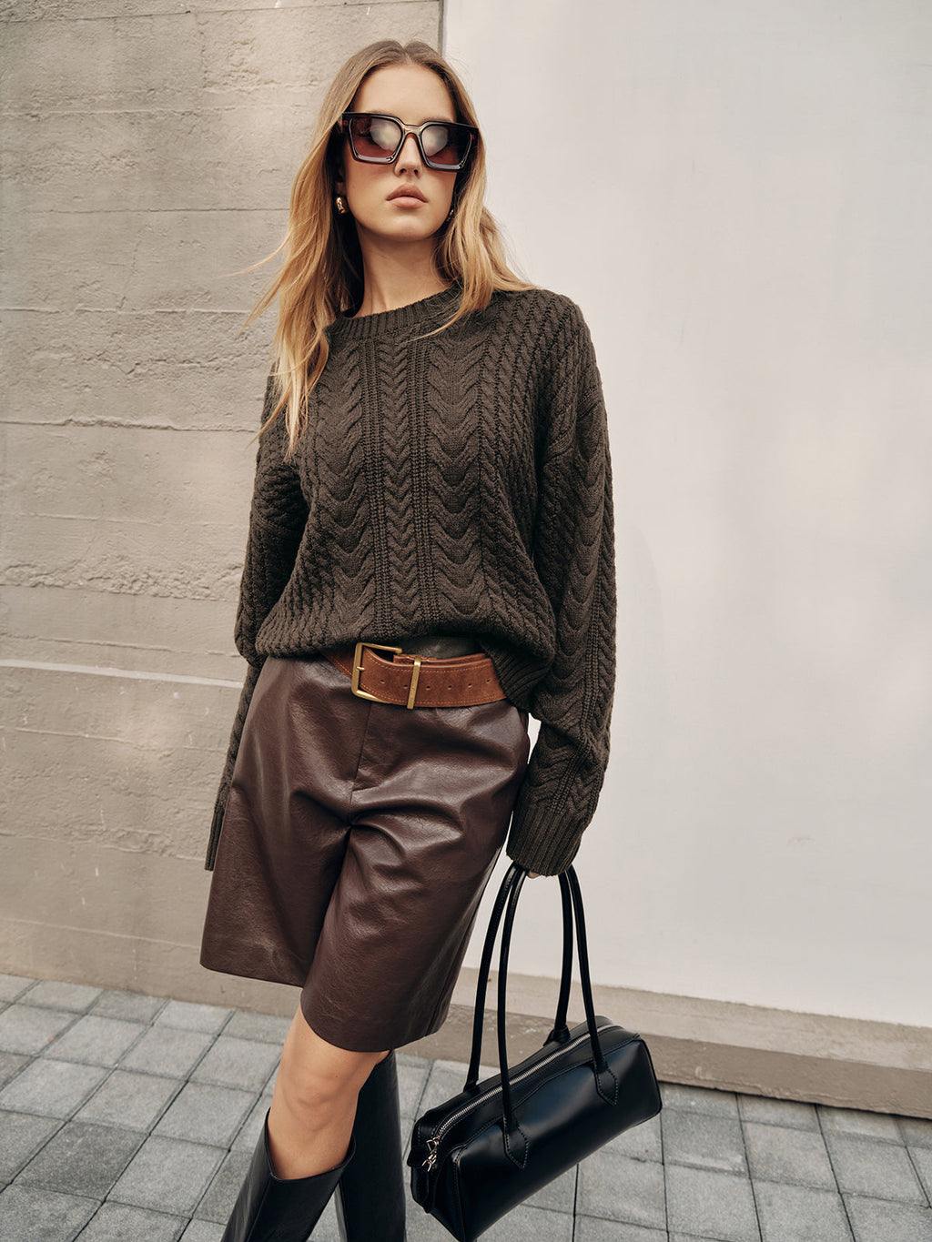 Pull ample torsadé