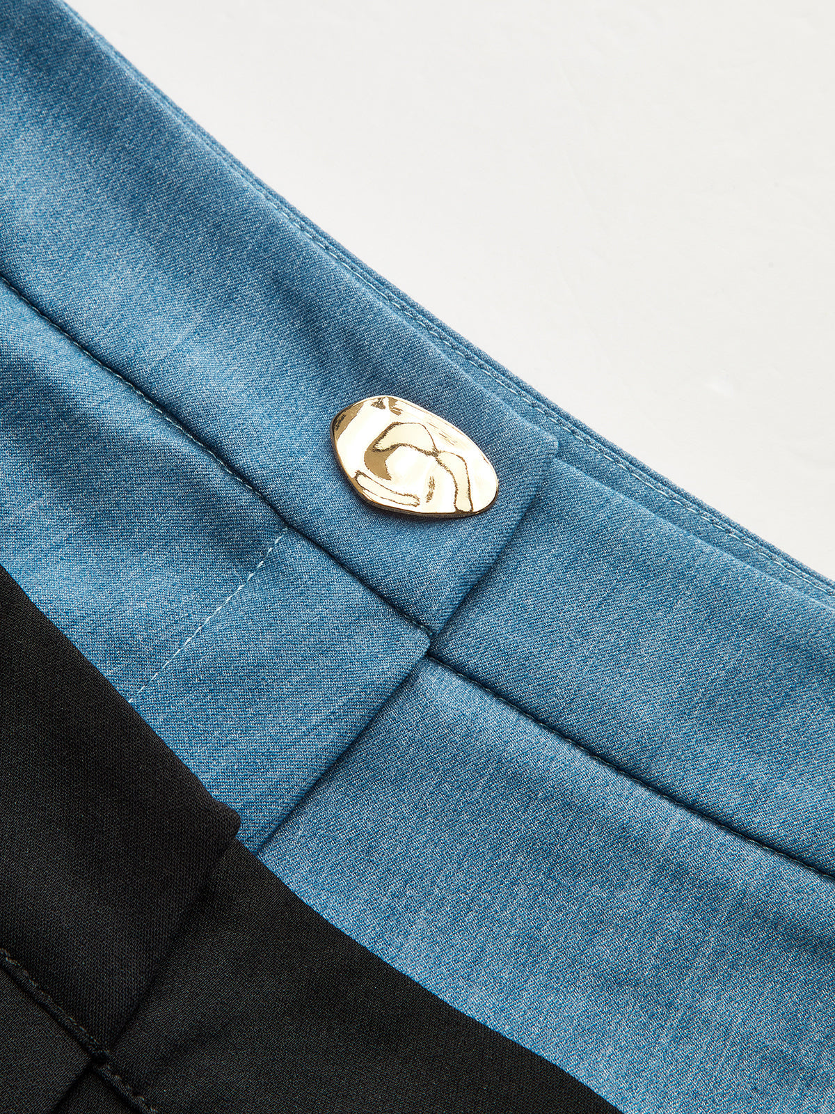 Contrast Waistband Straight-Leg Pants