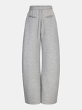 Sweatpants mit geschwungenem Bein und Kordelzug