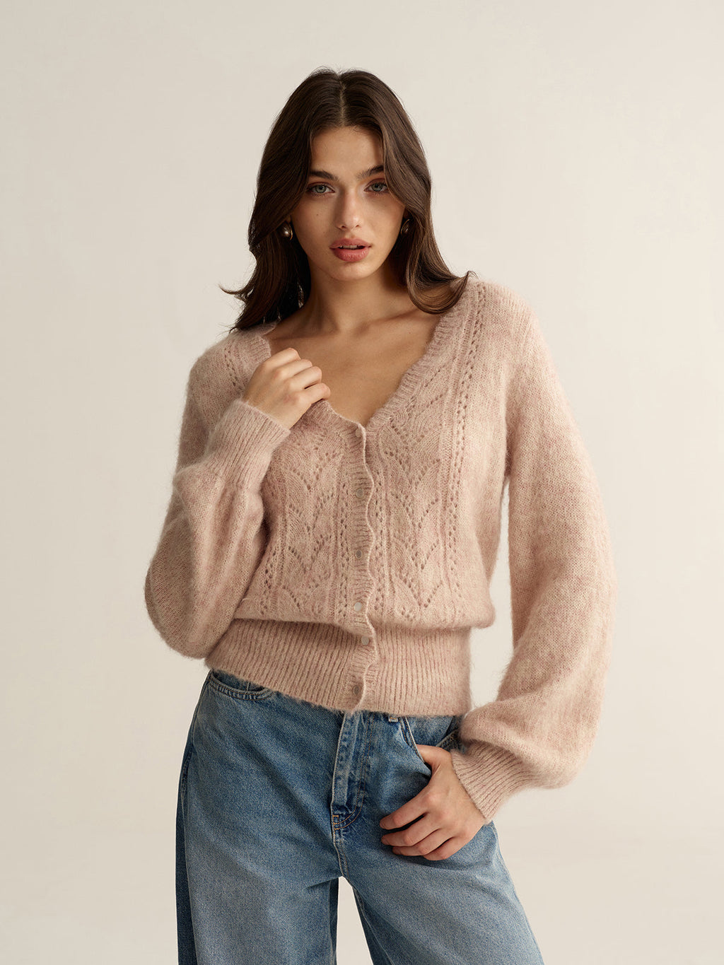 Scalloped Edge Wool-Blend Knit Cardigan