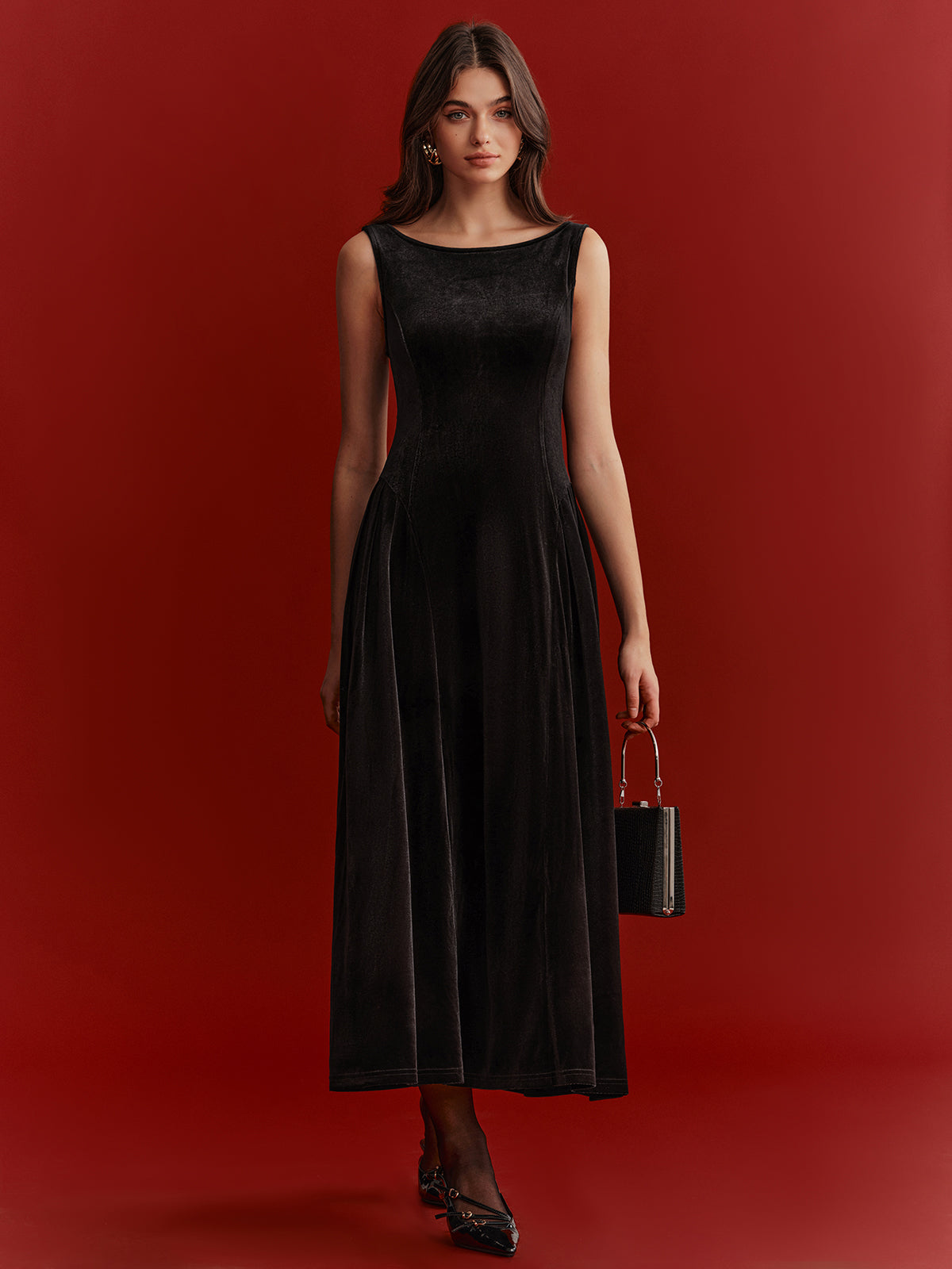 Maxikleid aus Samt mit Netzrücken und Schleifendetail