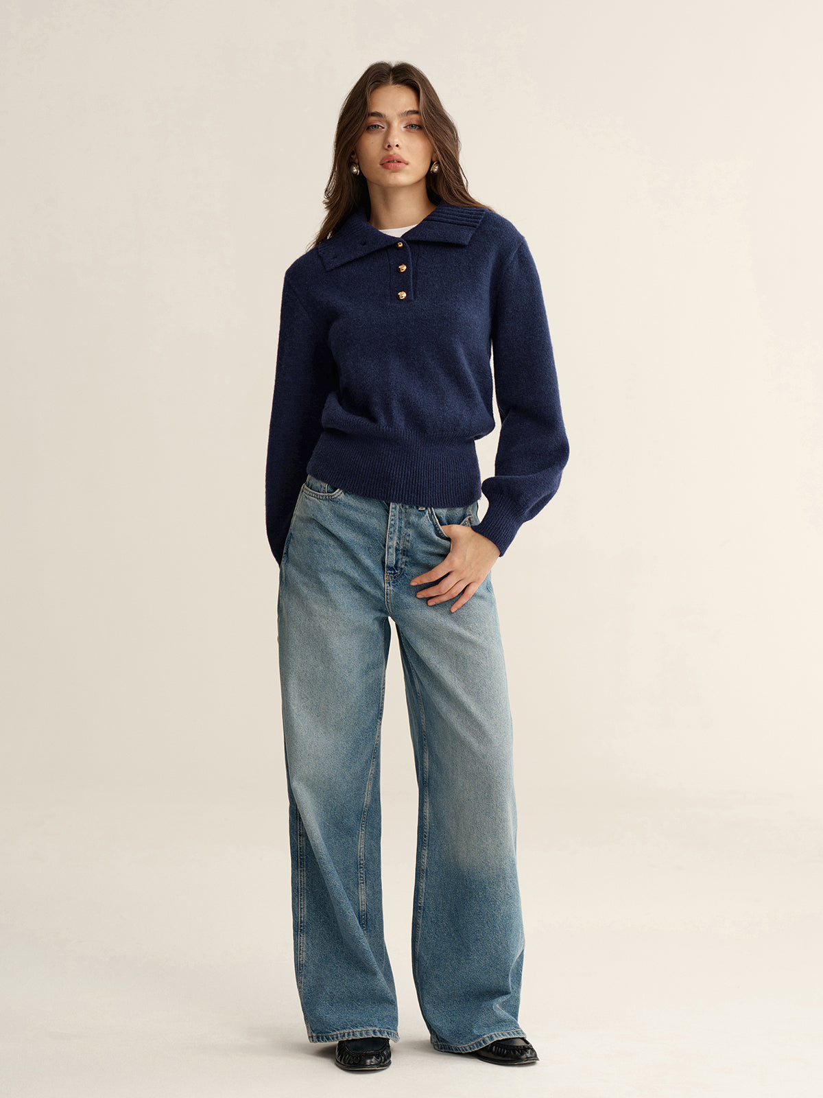 Polo-Pullover mit Metallknöpfen