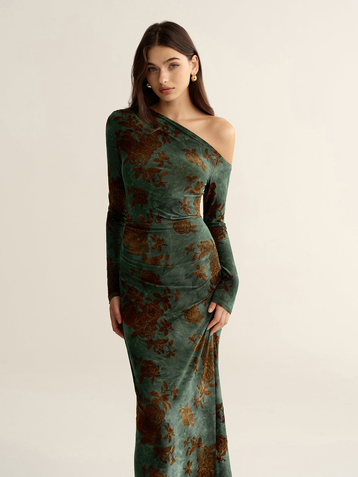 Robe longue jacquard florale à une épaule