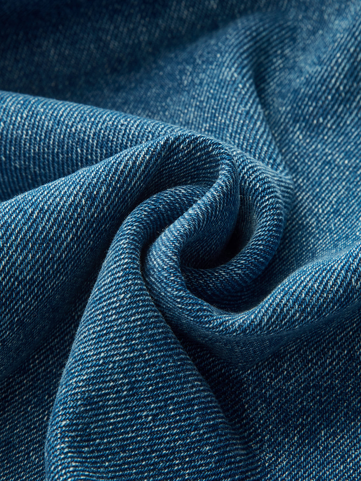 Jeans mit weitem Bein und Schleifendetail
