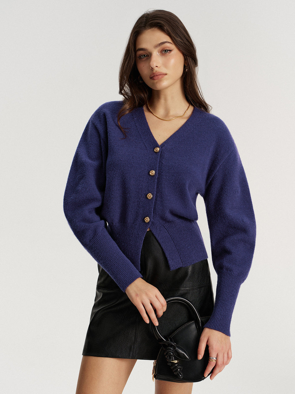 Cardigan en maille à col en V et boutons en métal