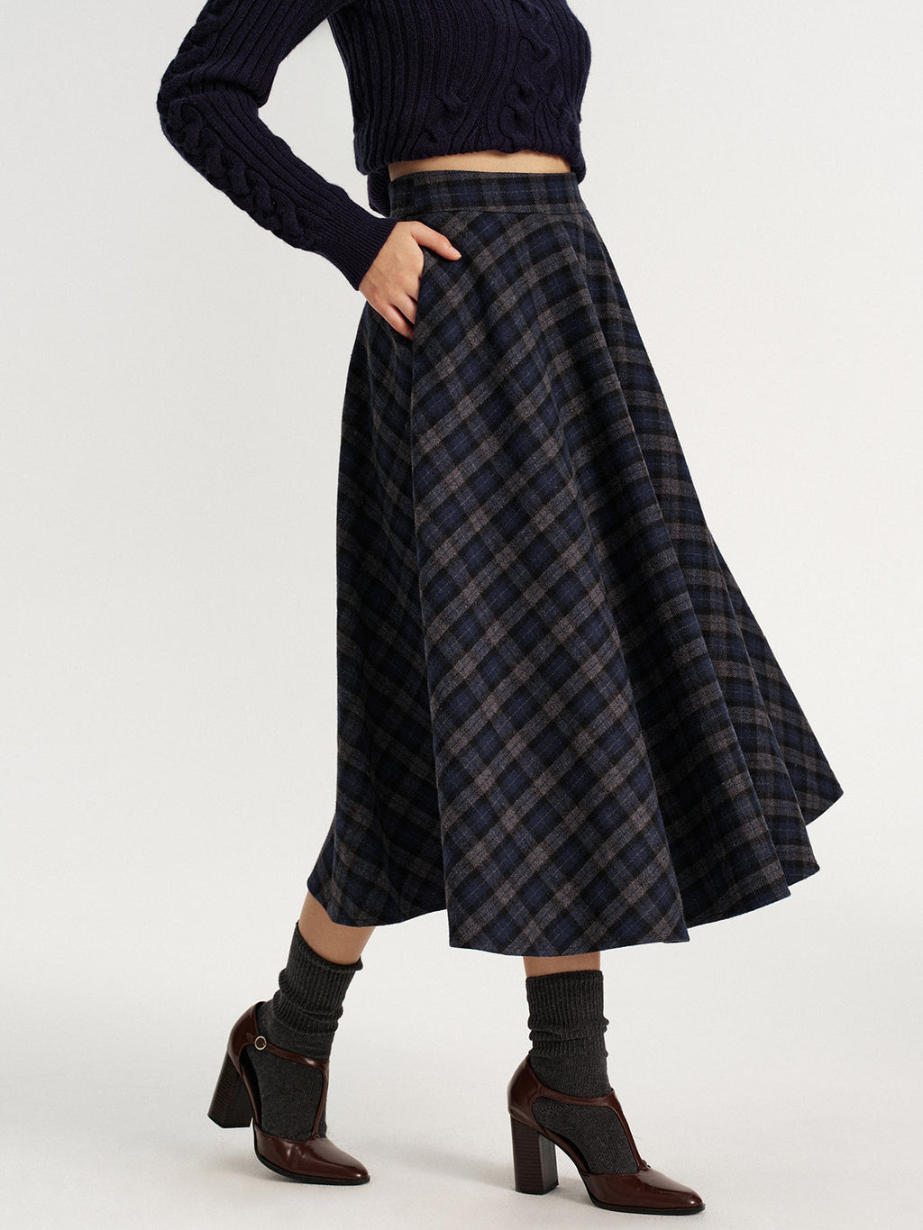 Jupe mi-longue en tweed écossais