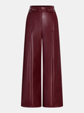 High-Waist Hose aus Kunstleder mit geradem Bein