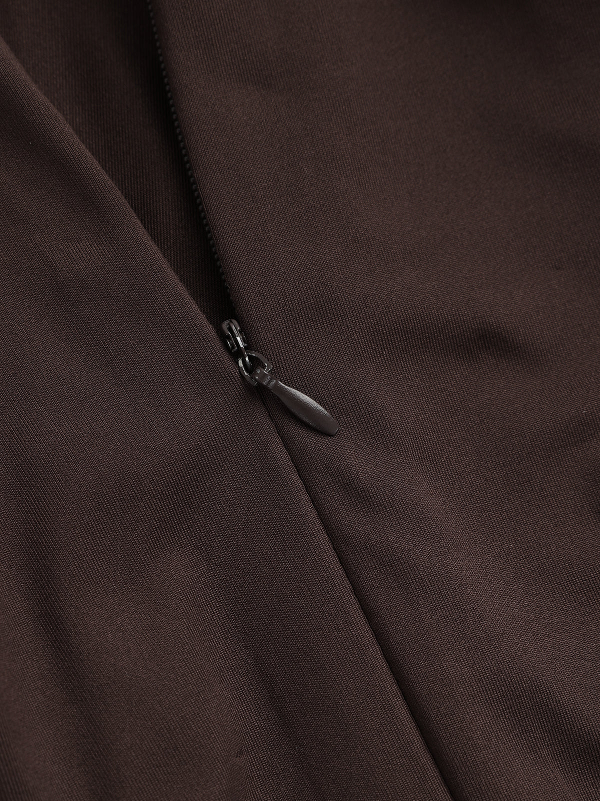 Robe longue sirène à manches longues avec taille froncée