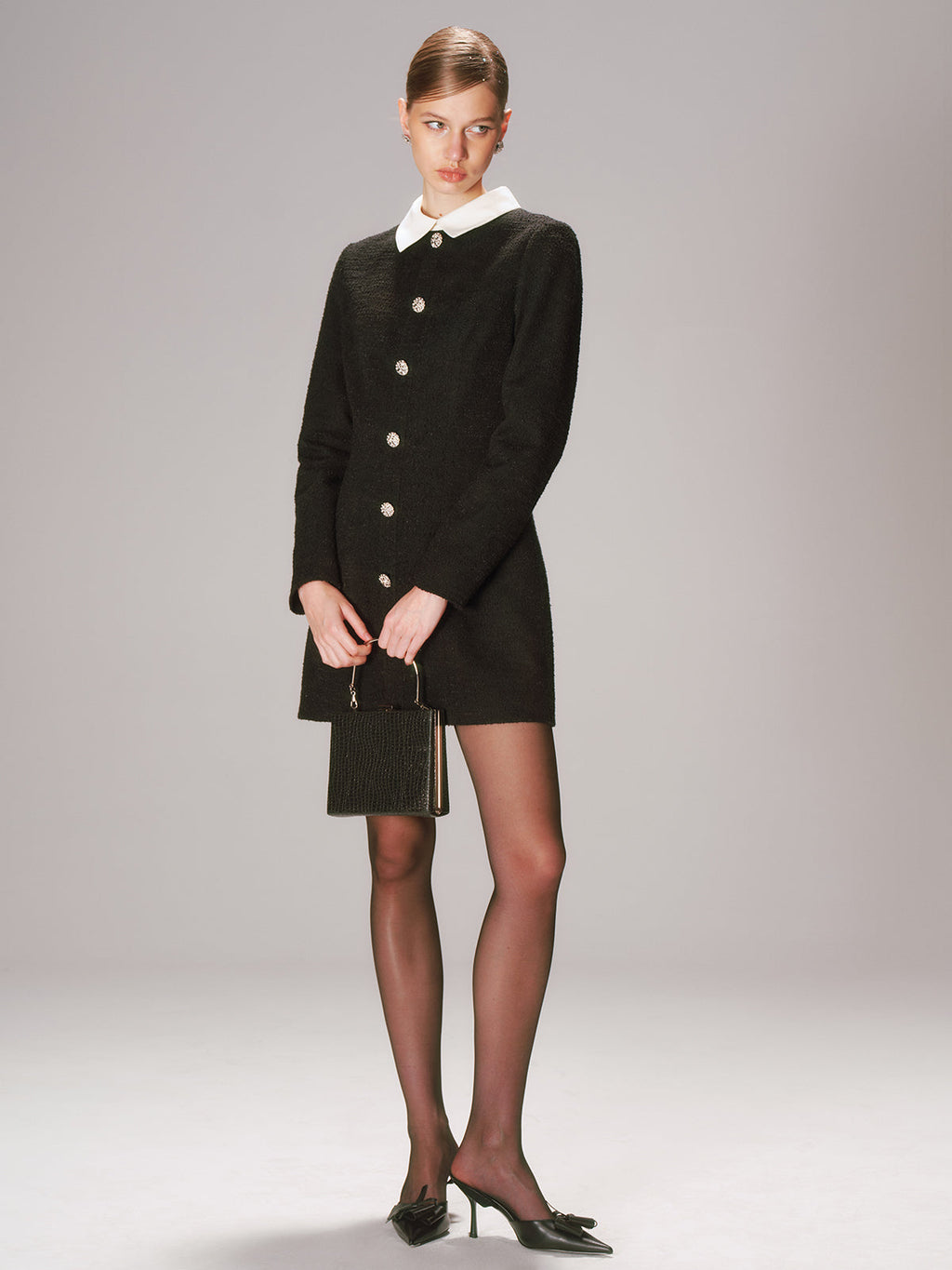 Mini-Tweedkleid mit Kontrastkragen