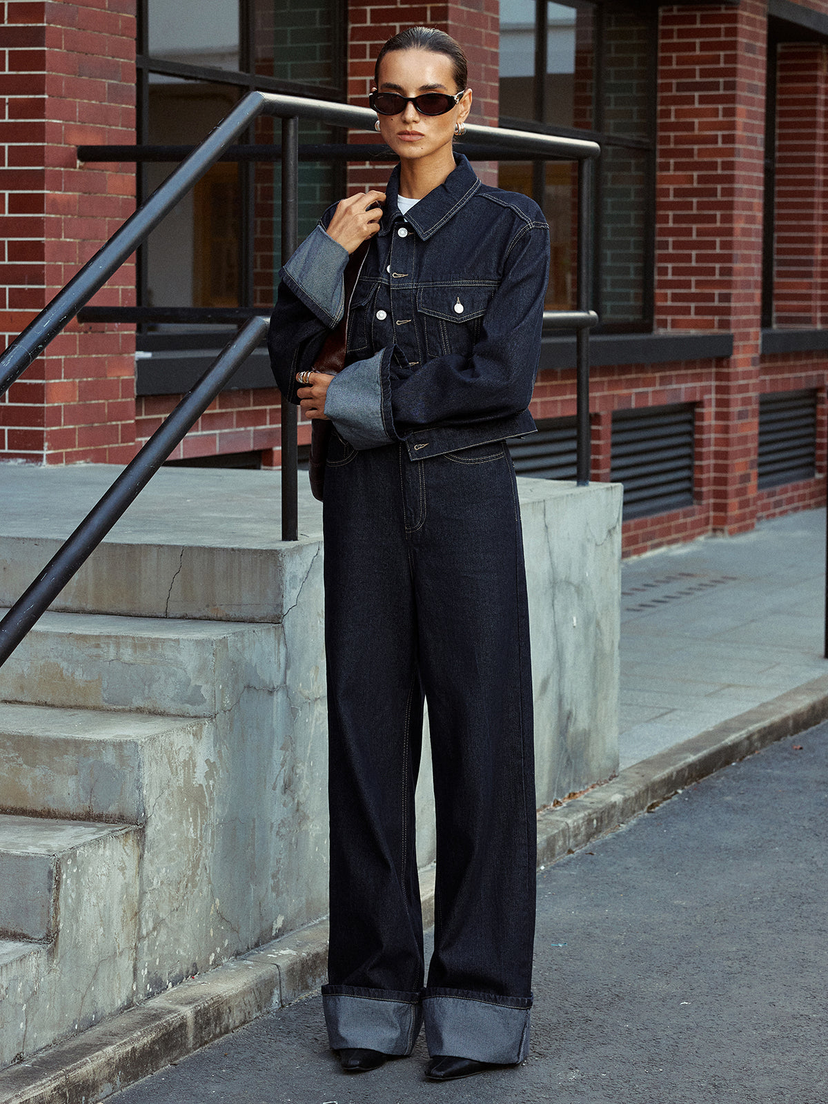 Jean ample taille haute à revers