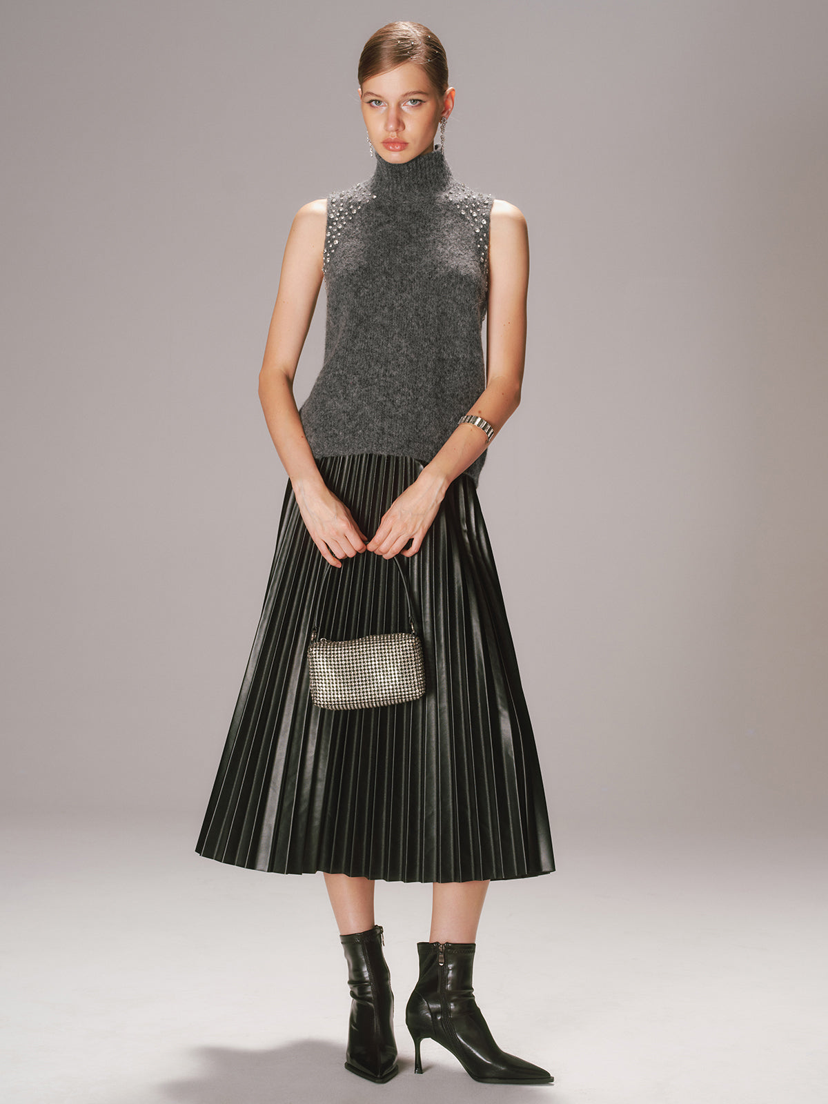 Gilet pull en mélange de laine orné de cristaux