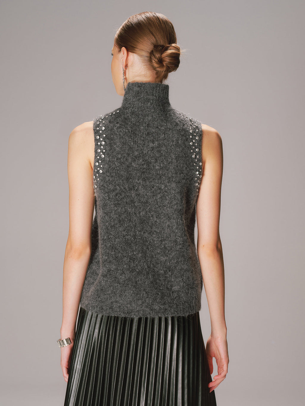Gilet pull en mélange de laine orné de cristaux