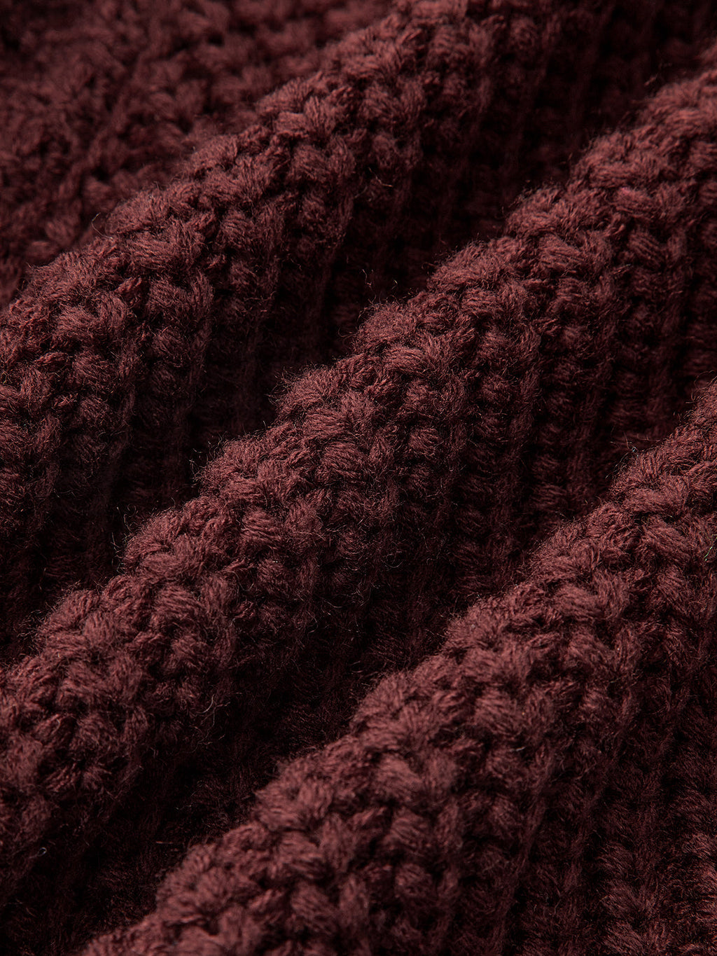 Gilet en grosse maille à col bénitier