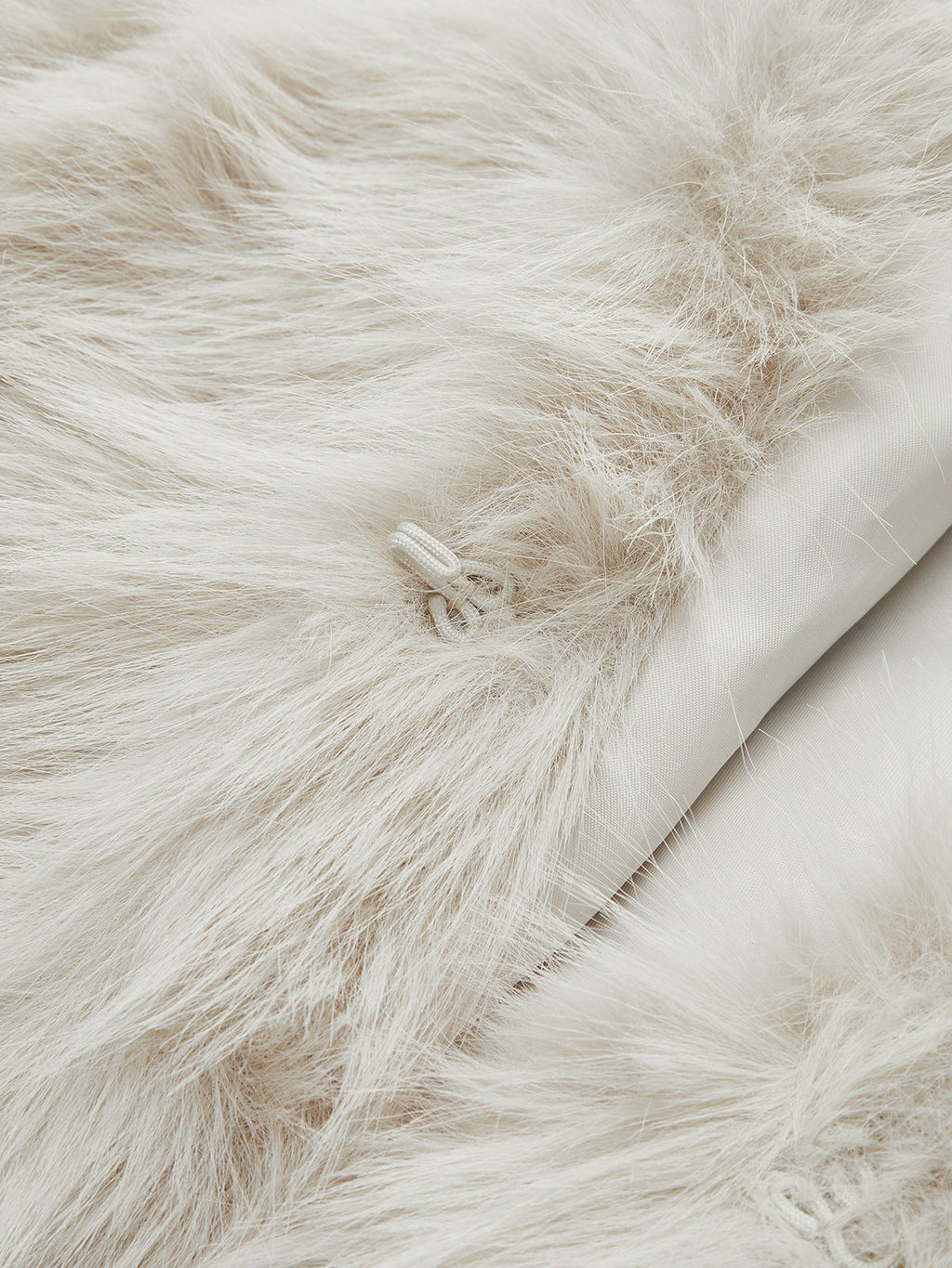 Gilet à col roulé en fausse fourrure