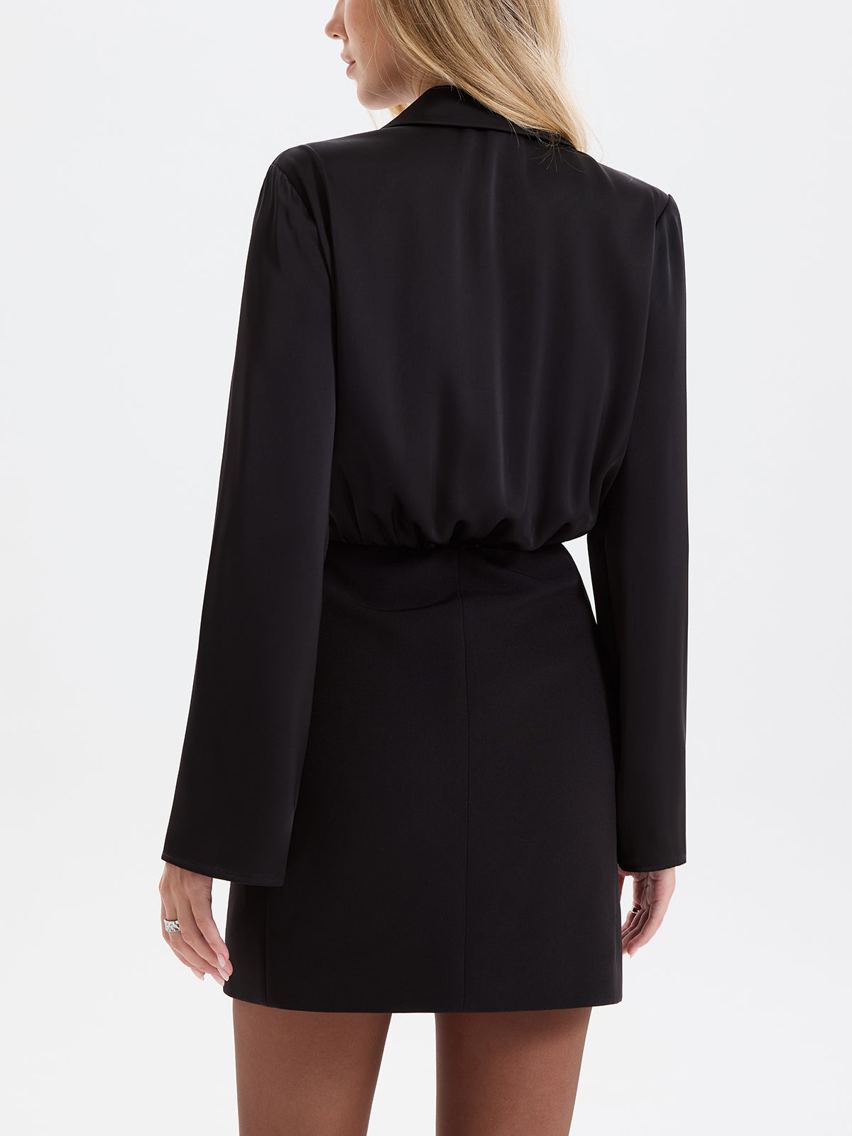 Doppelreihiger Blazer mit Satineinsätzen