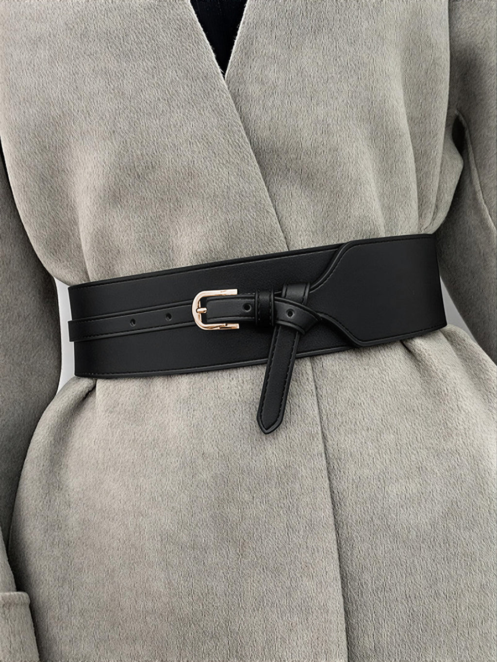 Large ceinture en similicuir avec boucle dorée
