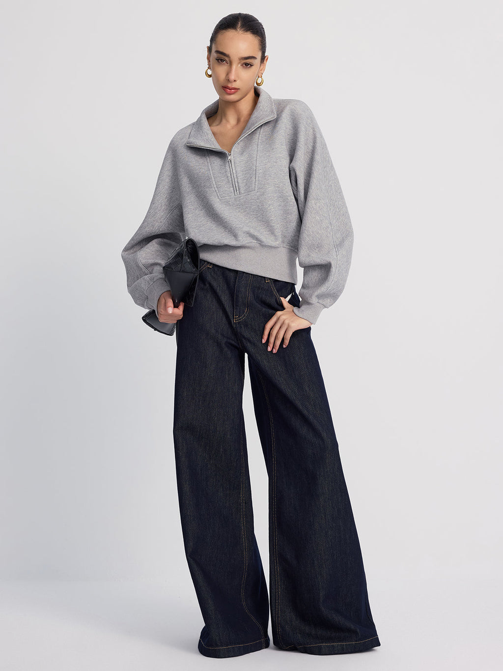 Übergroßes bauchfreies Sweatshirt mit halbem Reißverschluss