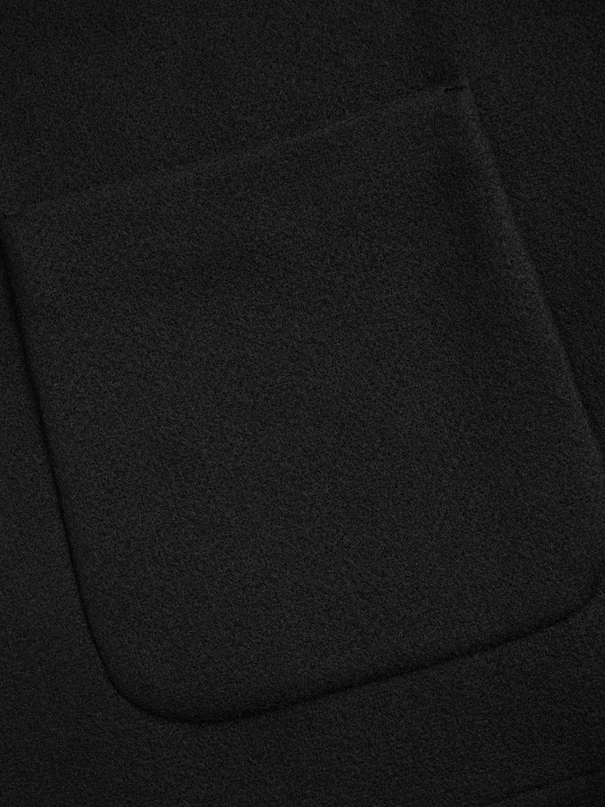 Veste en laine ornée d'une écharpe
