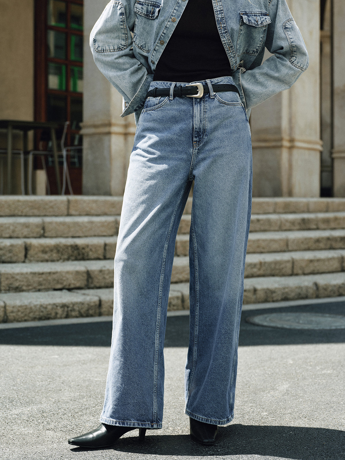 High-Waist Straight-Leg-Jeans