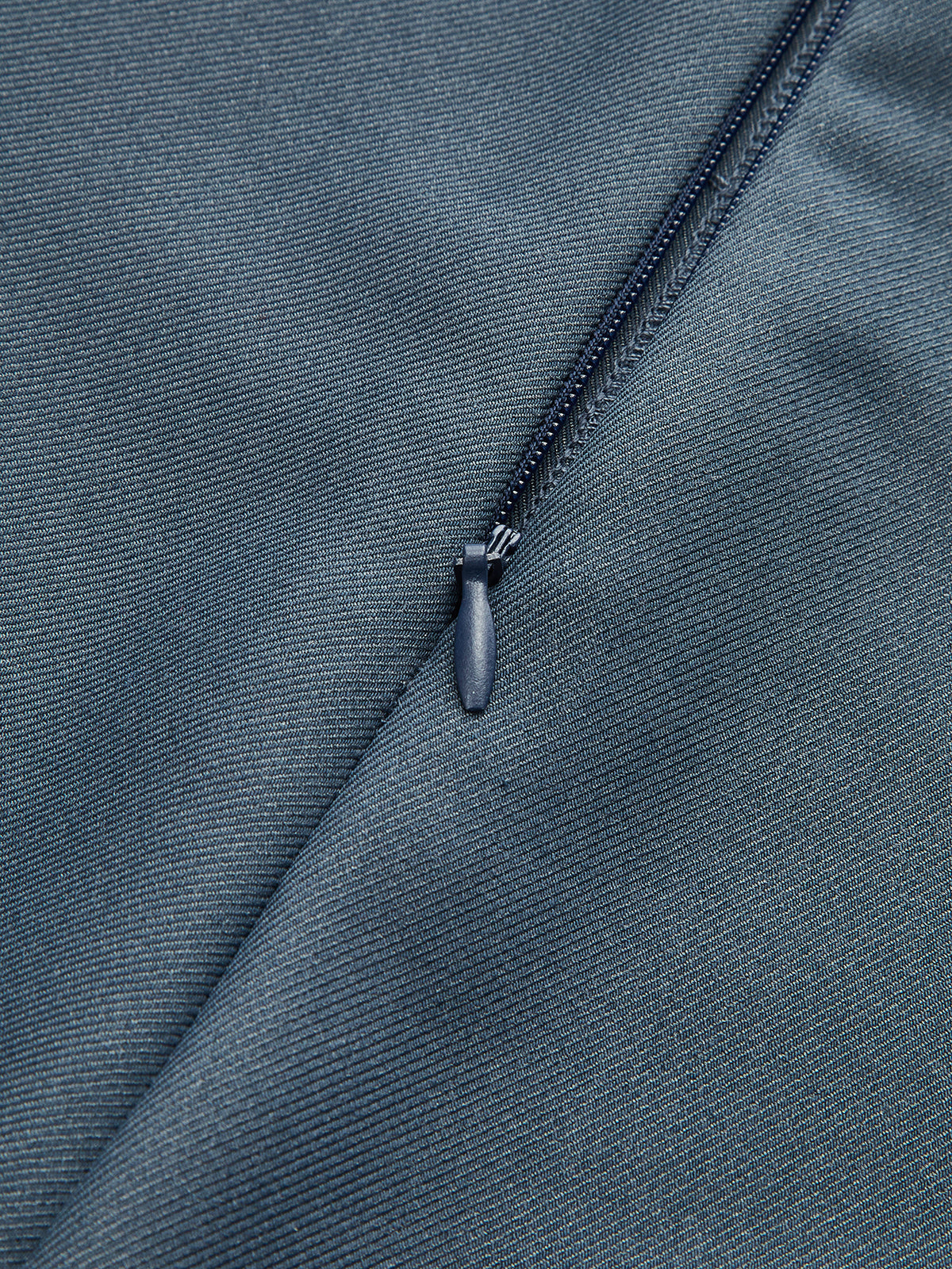 Pantalon droit taille haute avec lien à nouer