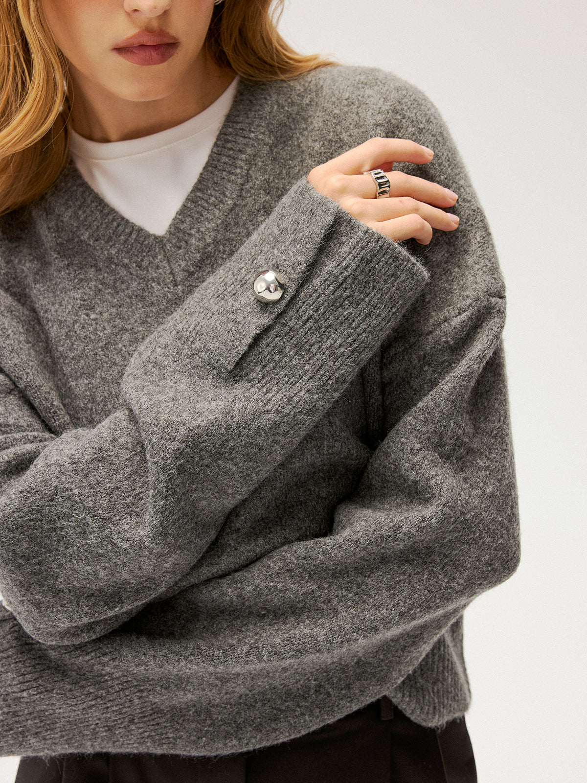 V-Ausschnitt-Pullover aus Wollmischung