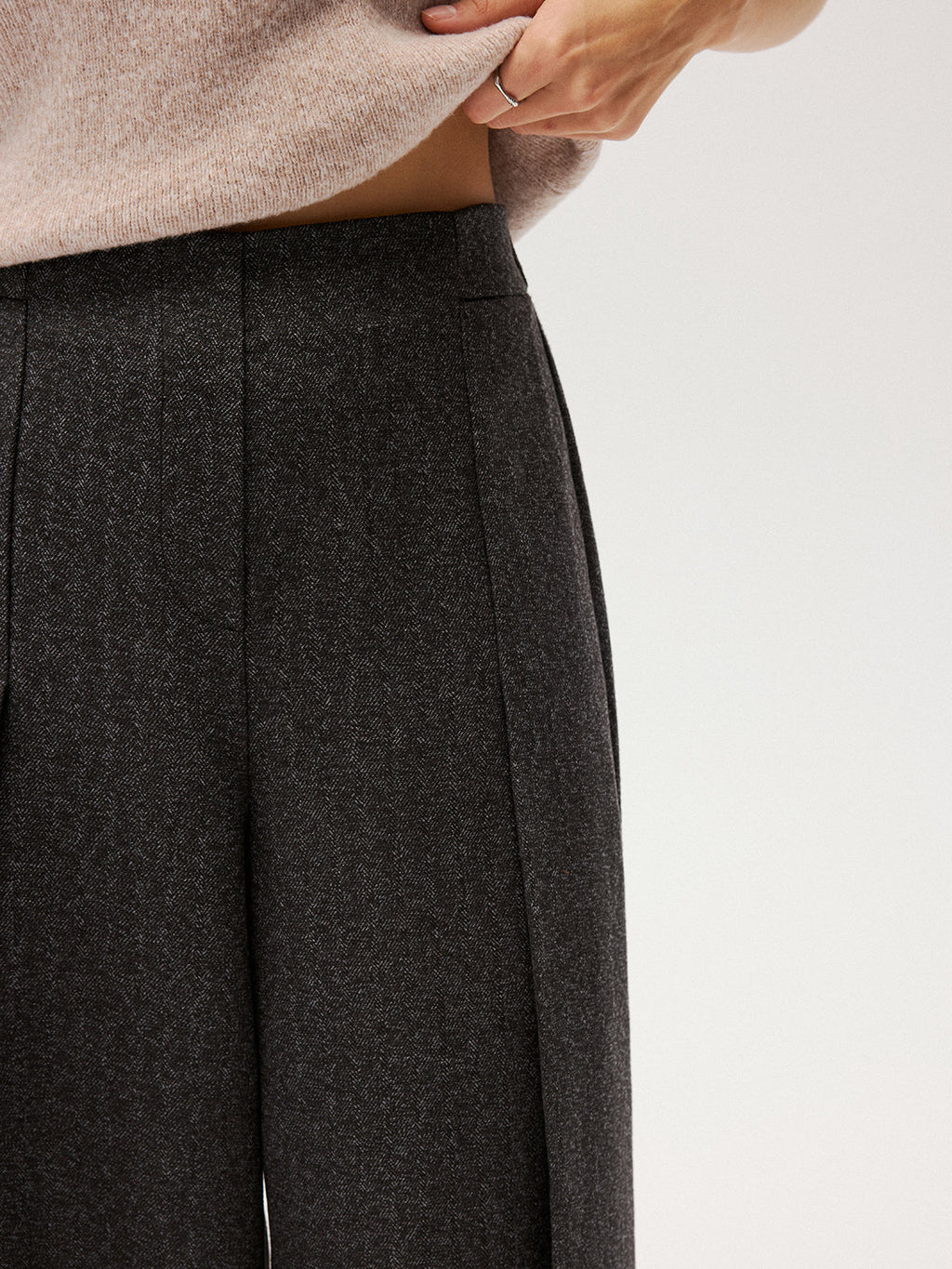 Pantalon plissé ample à taille élastique