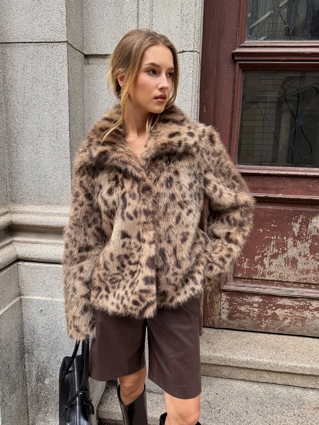 Manteau en fausse fourrure imprimé léopard