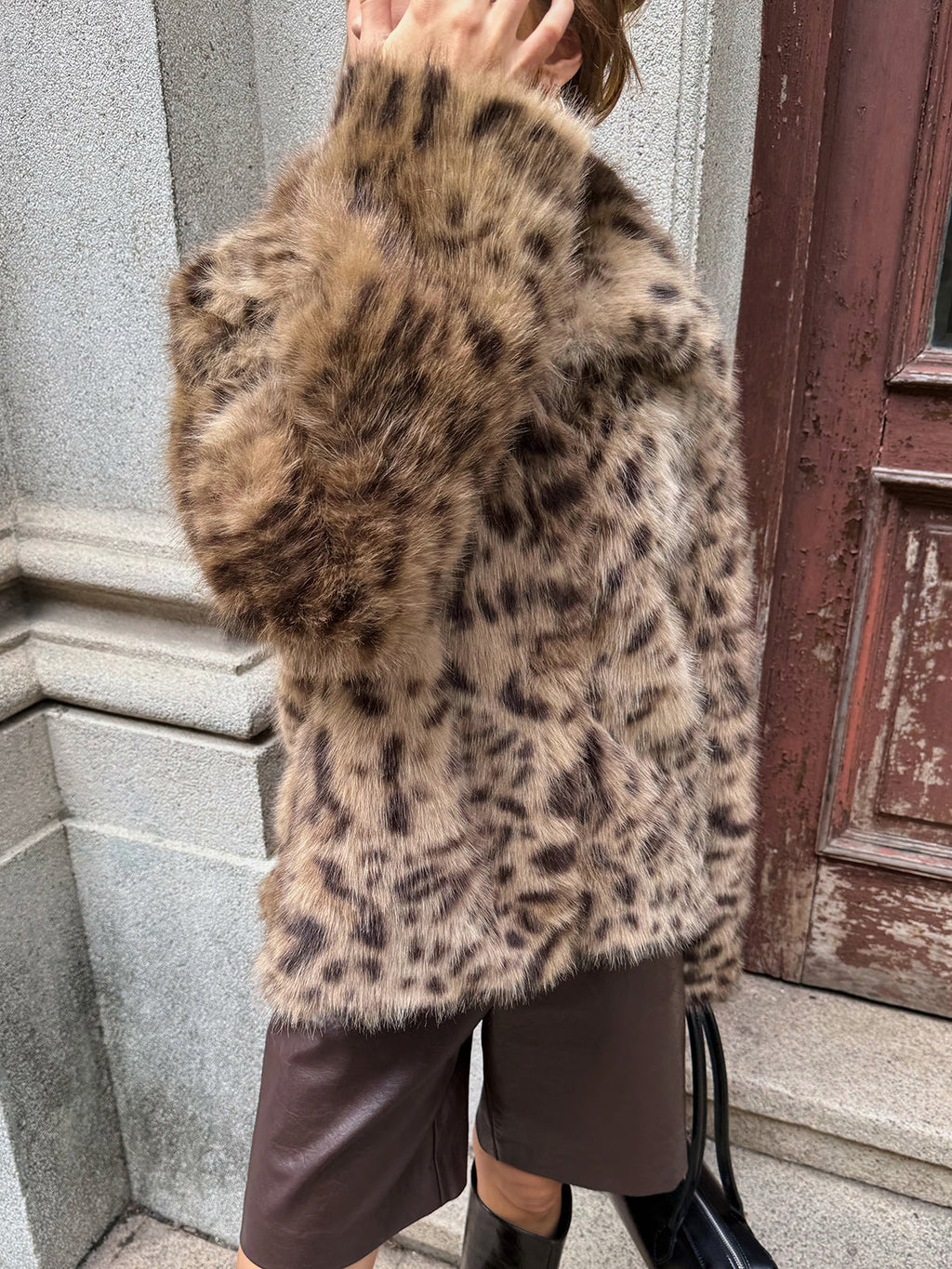Manteau en fausse fourrure imprimé léopard