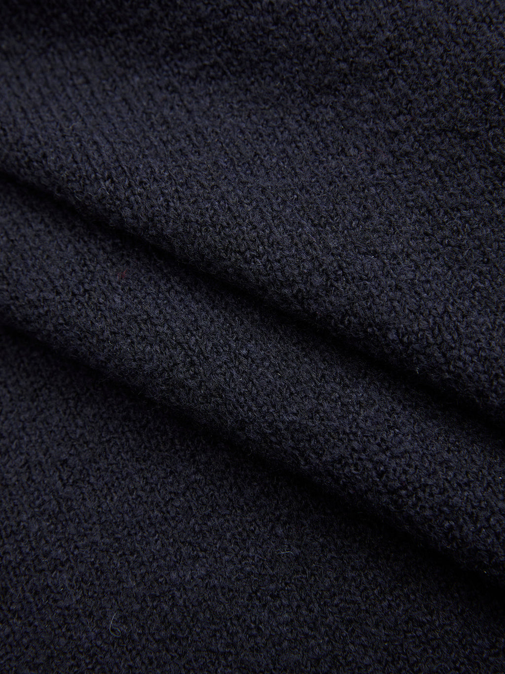 Strickpullover mit tiefem V-Rückenausschnitt