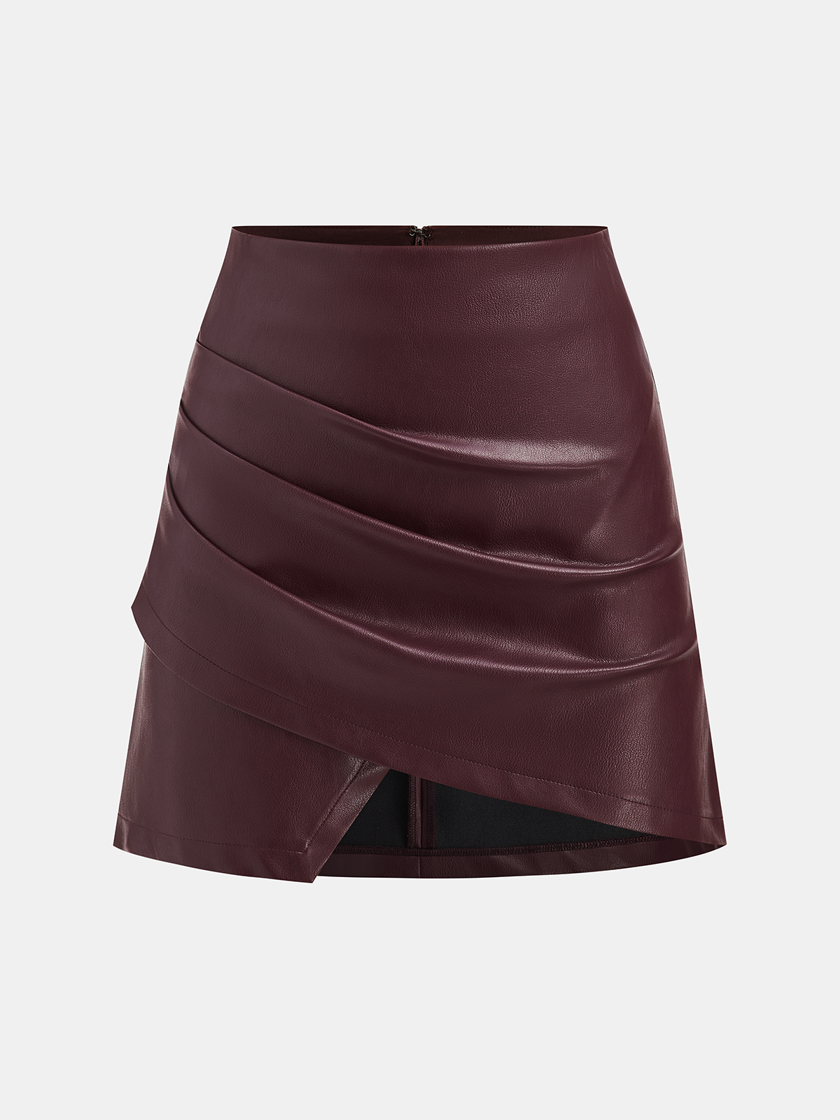 Mini-jupe asymétrique drapée en similicuir