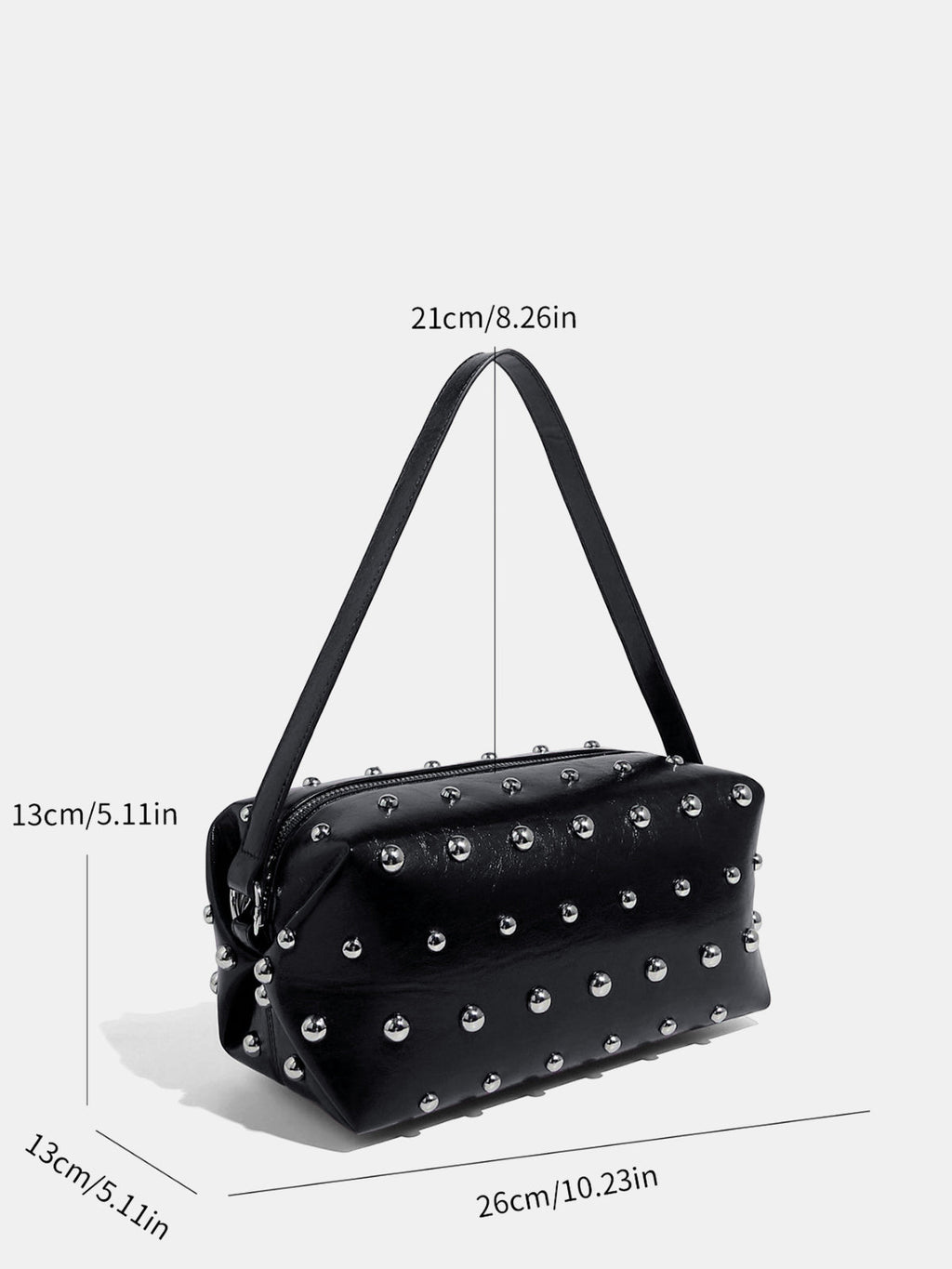 Sac porté épaule rigide clouté